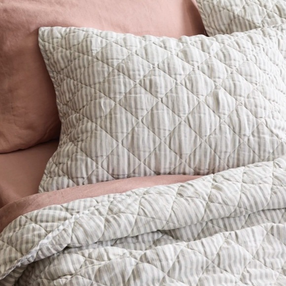 NWOT QUINCE European Linen Stripe Quilted Sham Set MIST stripe 1048 - Picture 8 of 9